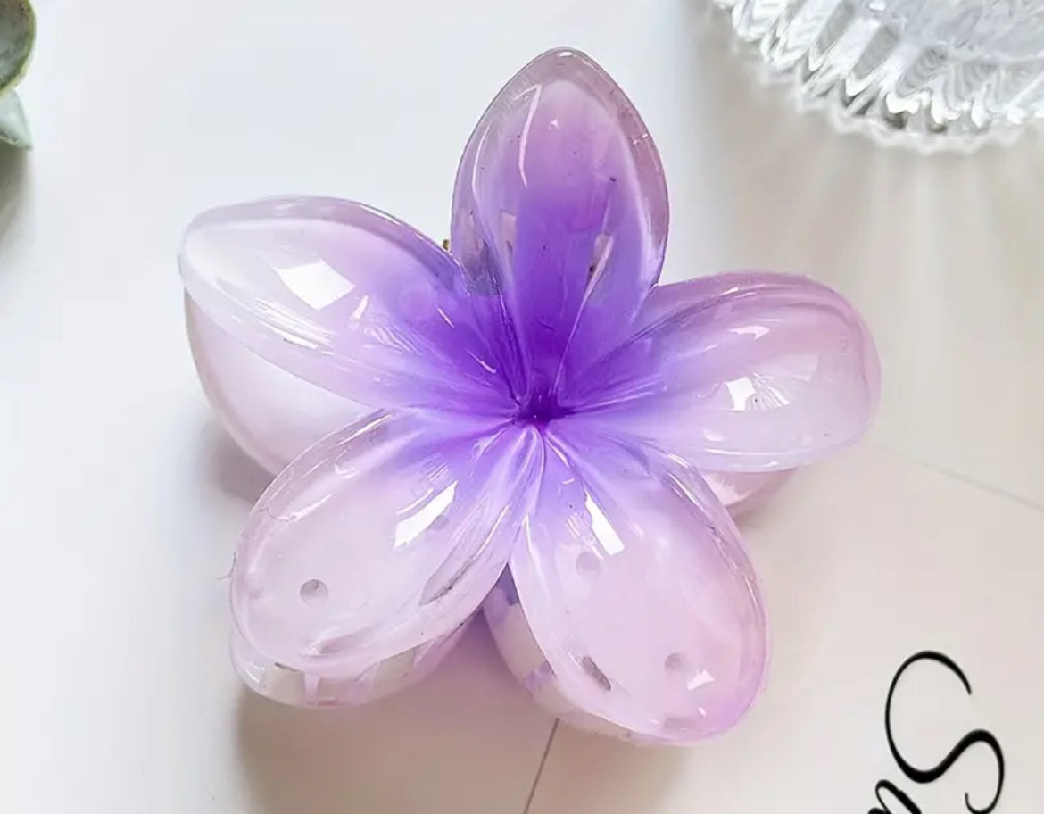 Pinche flor para el pelo