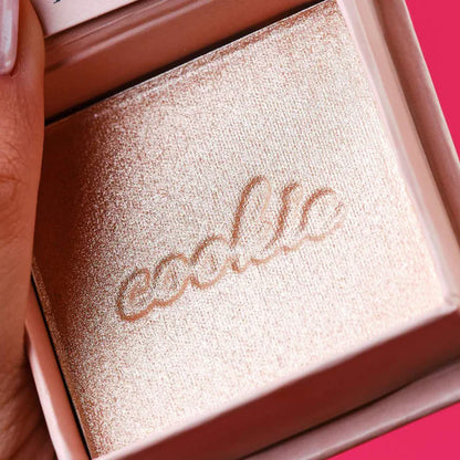 Iluminador En Polvo Cookie Benefit