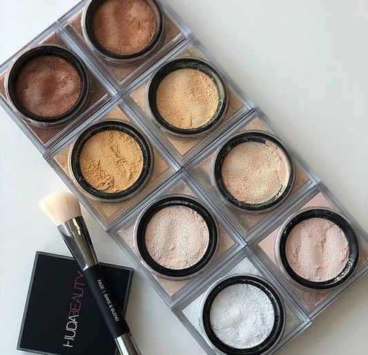 PREVENTA Polvos sueltos Huda Beauty Versión MINI (variedad tonos)