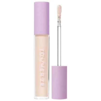 PREVENTA Hydrating Serum Concealer x Tower 28 (variedad tonos)