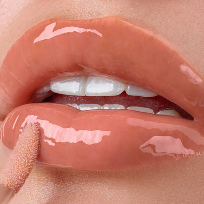 PREVENTA Gloss Sticky Toffee x GISOU